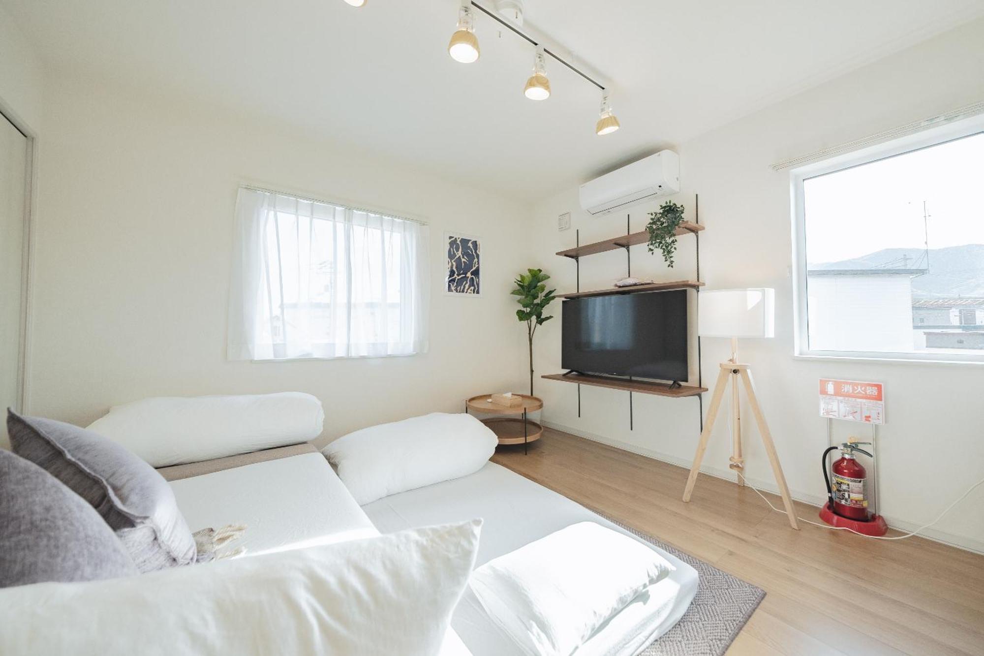 Ezo Murasaki B Apartment *